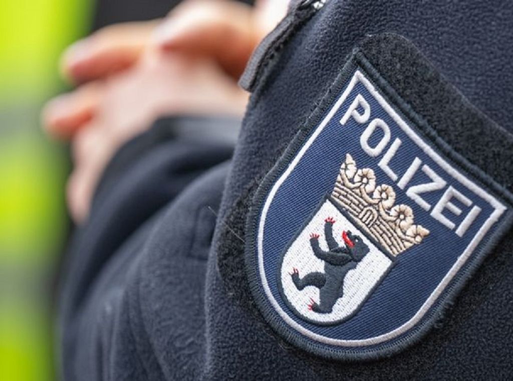 Frau in Berlin-Wilmersdorf erstochen - Verdächtiger und seine Mutter tot aufgefunden