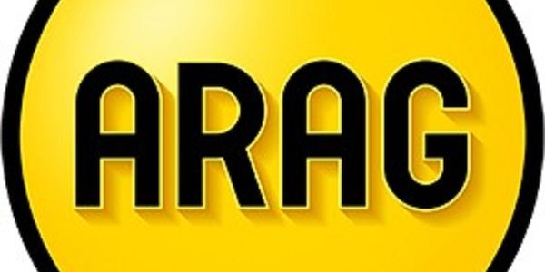 ARAG Experten informieren über die Rechtslage von Werbung am Auto