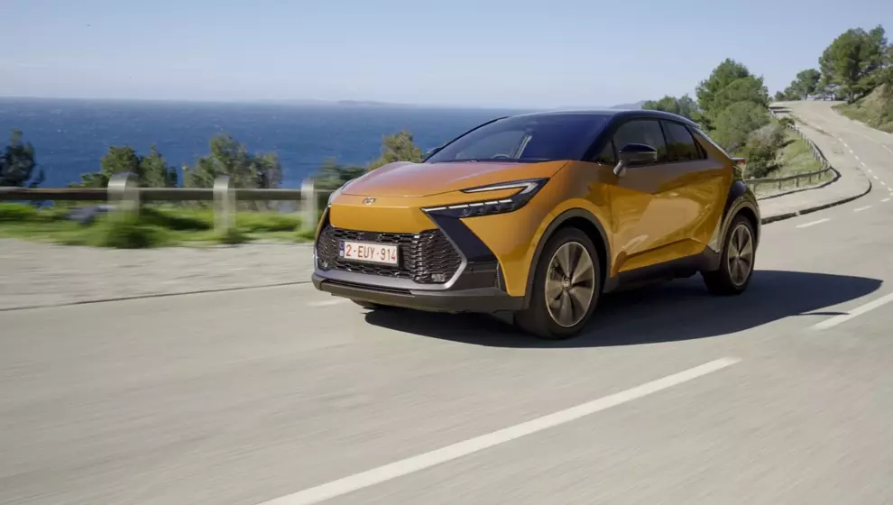 Toyota macht den Toyota C-HR noch attraktiver