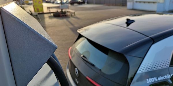 Händler: E-Auto-Bestellungen in Deutschland stark rückläufig