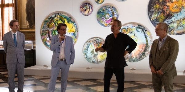 VIP-Empfang in Venedig: Chefkurator Dirk Geuer eröffnet Dietmar Brixy-Sonderausstellung am Markusplatz