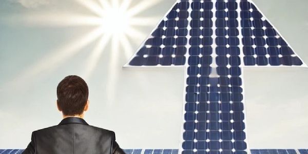 Erfolgreich im Solarsektor: Wie ein Vertriebskonzept Unternehmern zum Erfolg verhilft