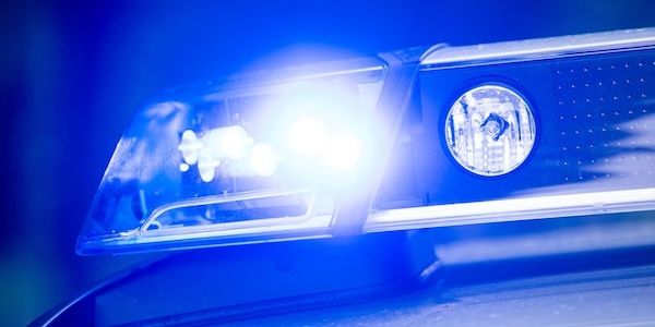 Polizei überwältigt Mann auf Kita-Dach mit Taser in Berlin-Schöneberg