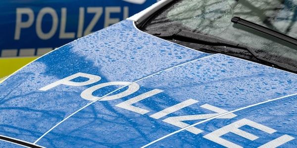 Person nach häuslicher Gewalt im Krankenhaus