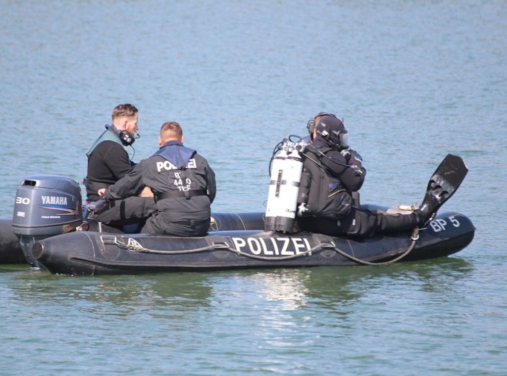 Scharfe Munition im Kanal in Oranienburg versenkt - Schleuse geschlossen