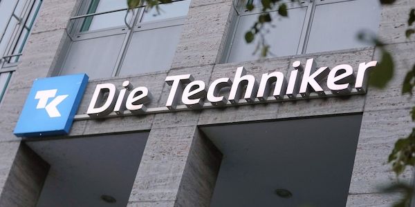 Apotheke gegen Kooperation zwischen Techniker und Teleclinic