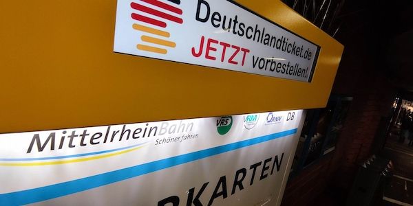 Dröge warnt vor Preiserhöhung beim Deutschlandticket