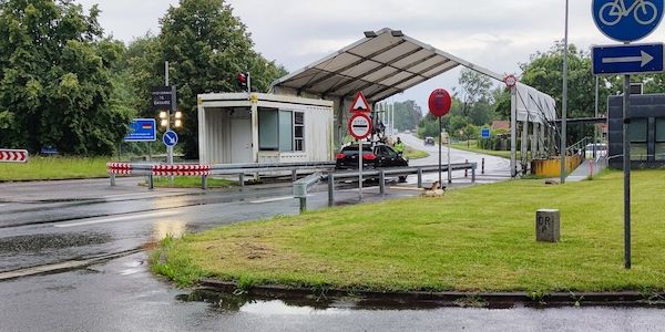 Linke rechnet mit Chaos durch Grenzkontrollen