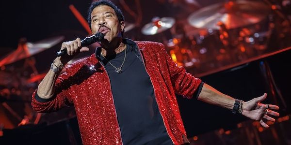 Weltstar Lionel Richie gibt 2025 fünf Konzerte in Deutschland