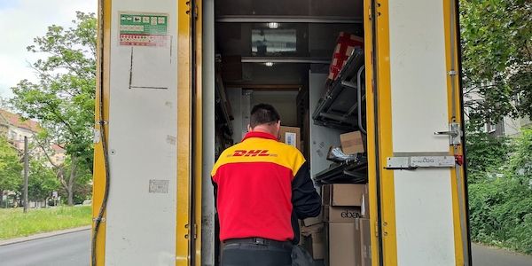 DHL beklagt Aggressionen gegenüber Beschäftigten