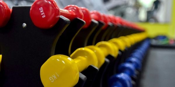 Fitnessstudio: Weihnachtskilos weggymmen