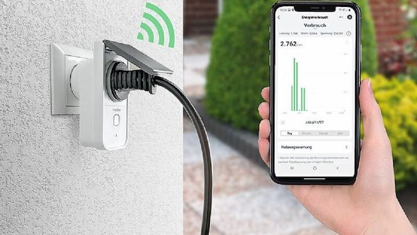 Elektrische Geräte von der Gartenliege per Sprachbefehl oder App steuern