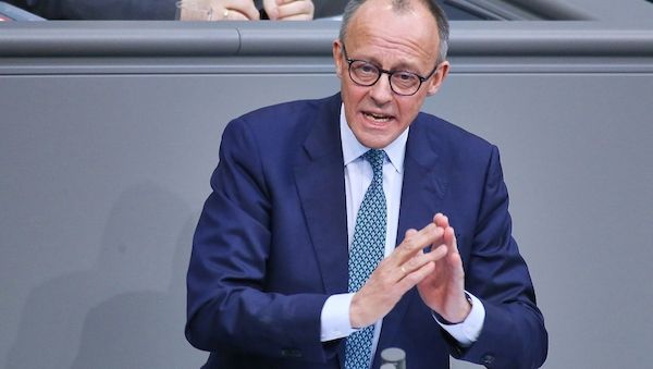 Forsa: Union weiter unter 30 Prozent - Linke legt zu