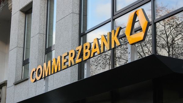 Commerzbank stellt Bedingungen für Gespräche mit Unicredit