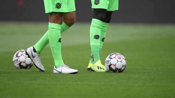 2. Bundesliga: Kaiserslautern und Hannover torlos