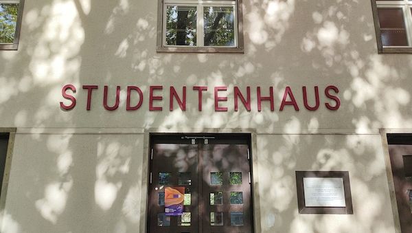 Studierendenwerk verlangt "Jugendgipfel" nach der Wahl