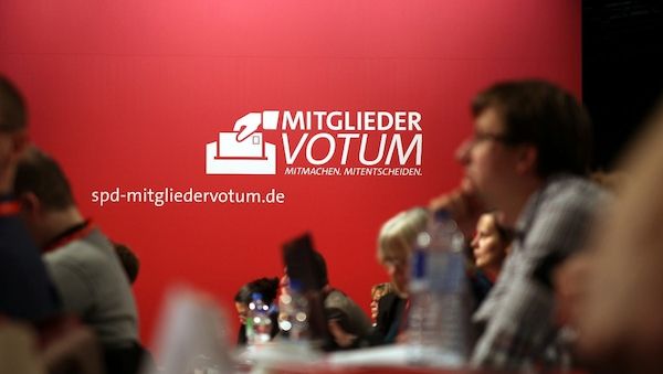 Mehrere SPD-Politiker wollen Mitgliedervotum über Koalitionsvertrag