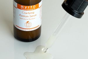 Myrto Naturkosmetik - Strahlend klare Haut, unser neues Azelain-Serum Bild 1