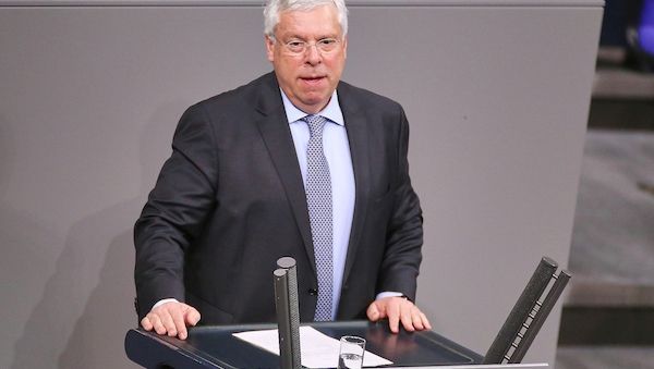 CDU-Außenpolitiker sieht "positives Signal" zum Ukraine-Krieg