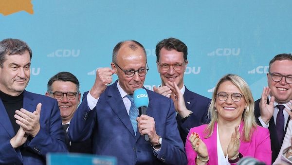 Union mahnt SPD zu Tempo bei Regierungsbildung