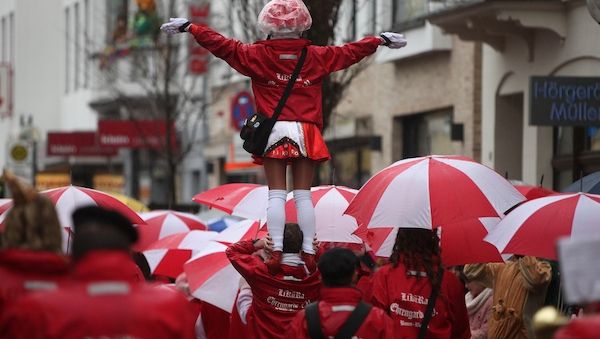 Studie: Karneval führt 2025 zu Rekordumsätzen