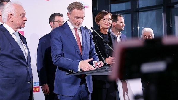 Umfrage: Mehrheit schreibt FDP ab