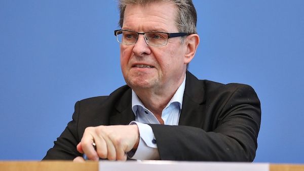 Stegner warnt Union vor Erpressung