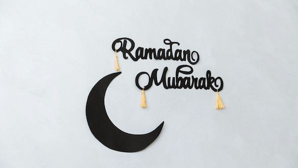 Fasten im Ramadan: Wie es im Arbeitsalltag gelingt