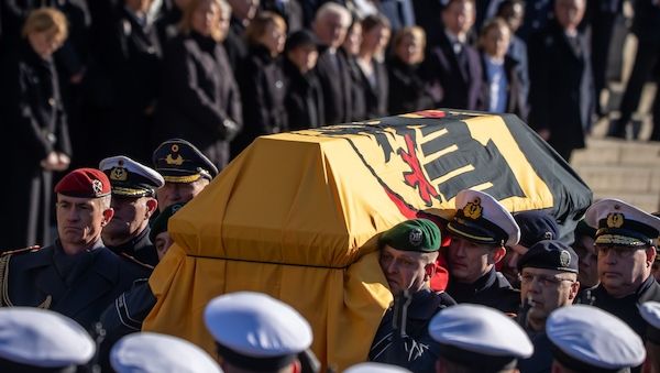 Berlin: Ehrengrab für ehemalige Bundespräsident Horst Köhler