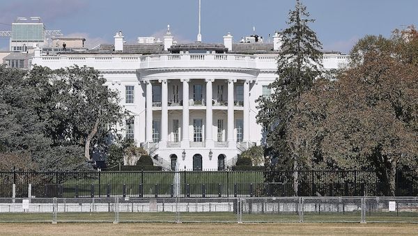 Joschka Fischer sieht USA im Niedergang