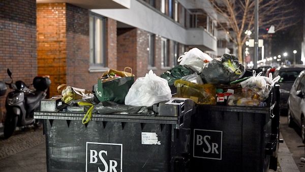 Berliner Stadtreinigung im Warnstreik – Recyclinghöfe dicht