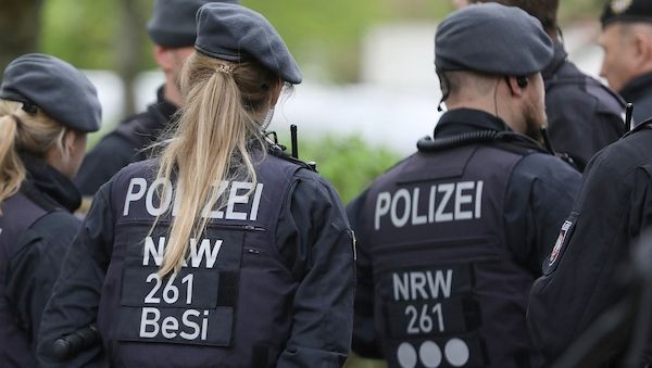 GdP besteht auf 10.000 zusätzliche Polizisten für Zurückweisungen