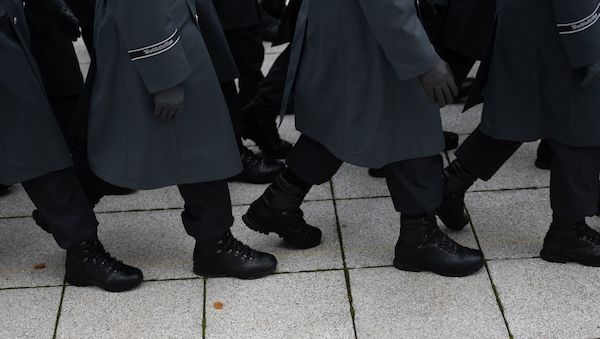 Fast 700 Brandenburger gehen freiwillig zur Bundeswehr