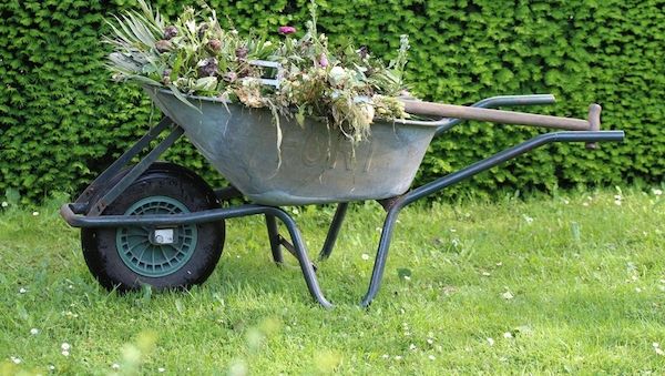 Zoff im Grünen - Mietern darf der Außenwasserhahn nicht einfach abgedreht werden