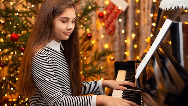 Auf zum Hörtest: Mit einem guten Gehör Weihnachten auch akustisch genießen