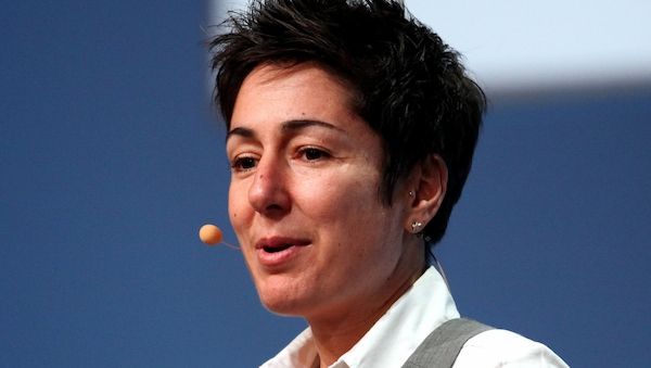 Dunja Hayali mahnt zu mehr Haltung gegen Rassismus