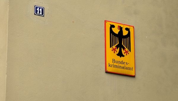 BKA stuft aktuell 575 Personen als Gefährder ein