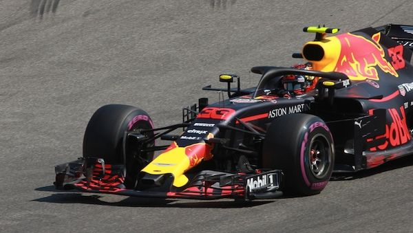 Formel 1: Verstappen holt Pole in Dschidda - Norris-Crash in Q3